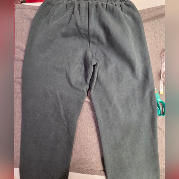 White Fox Offstage Volume 3 Sweatpants, size Large - Picture 7 of 8